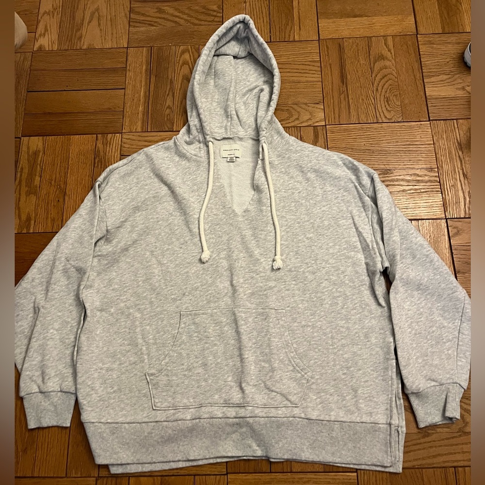 American Eagle oversized grey hoodie size small (LIKE NEW)
